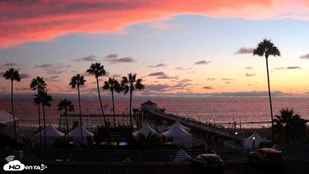 Manhattan Beach Pier Ultra HD Live Webcam - Aug 13, 2026, 7:55pm PDT