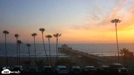 Manhattan Beach Pier Ultra HD Live Webcam - Apr 24, 2026, 7:36pm PDT