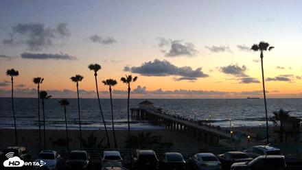 Manhattan Beach Pier Ultra HD Live Webcam - Apr 21, 2026, 7:33pm PDT