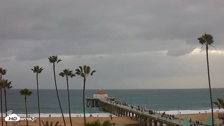 Manhattan Beach Pier Ultra HD Live Webcam - Oct 11, 2026, 6:27pm PDT