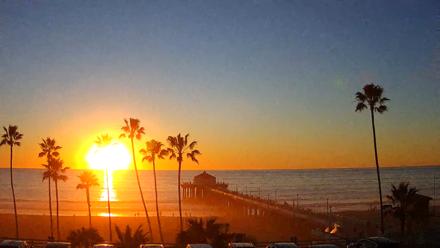 Manhattan Beach Pier Ultra HD Live Webcam - Jan 13, 2026, 4:57pm PST