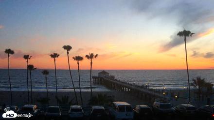 Manhattan Beach Pier Ultra HD Live Webcam - Apr 23, 2026, 7:34pm PDT
