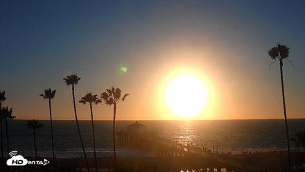 Manhattan Beach Pier Ultra HD Live Webcam - Oct 9, 2026, 6:09pm PDT