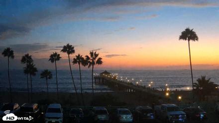 Manhattan Beach Pier Ultra HD Live Webcam - Aug 26, 2026, 7:53pm PDT