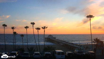 Manhattan Beach Pier Ultra HD Live Webcam - Apr 23, 2026, 7:28pm PDT