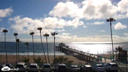 Manhattan Beach Pier Ultra HD Live Webcam - Apr 21, 2026, 5:08pm PDT