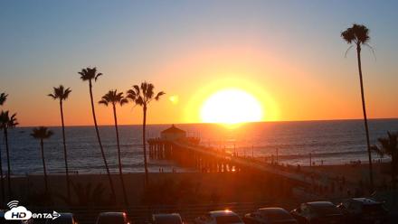 Manhattan Beach Pier Ultra HD Live Webcam - Oct 14, 2026, 6:15pm PDT