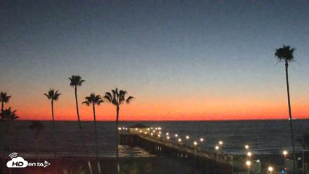 Manhattan Beach Pier Ultra HD Live Webcam - Oct 6, 2026, 7:11pm PDT