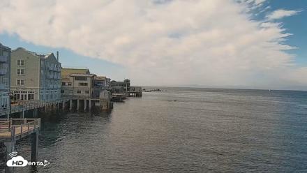 Monterey Cannery Row Live Webcam - Oct 4, 2026, 3:28pm PDT