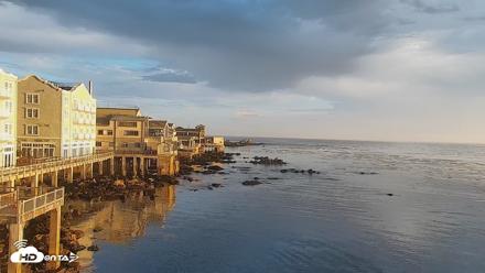 Monterey Cannery Row Live Webcam - Jul 13, 2026, 6:32am PDT