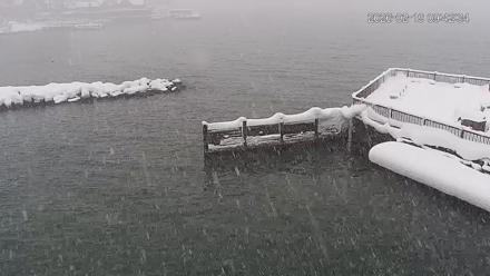 Tahoe Vista Lake Tahoe Live Webcam - Feb 19, 2026, 9:44am PST