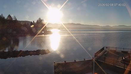 Tahoe Vista Lake Tahoe Live Webcam - Feb 8, 2026, 7:41am PST