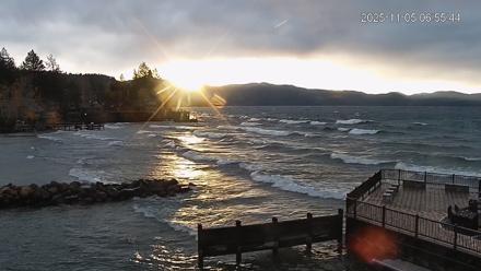 Tahoe Vista Lake Tahoe Live Webcam - Nov 5, 2025, 6:56am PST