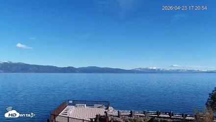 Tahoe Vista Lake Tahoe Live Webcam - Apr 23, 2026, 5:22pm PDT