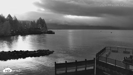 Tahoe Vista Lake Tahoe Live Webcam - Oct 23, 2026, 6:52am PDT