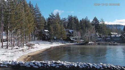 Tahoe Vista Lake Tahoe Live Webcam - Dec 27, 2025, 9:00am PST