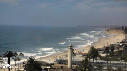 Del Mar Beach Overlook Roaming Live Webcam - Aug 18, 2026, 2:44pm PDT