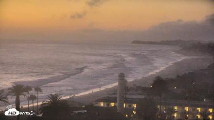 Del Mar Beach Overlook Roaming Live Webcam - Jul 22, 2026, 8:15pm PDT