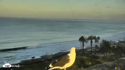 Del Mar Beach Overlook Roaming Live Webcam - Oct 21, 2026, 7:26am PDT