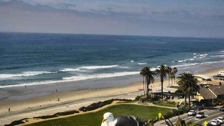 Del Mar Beach Overlook Roaming Live Webcam - Mar 4, 2026, 1:25pm PST