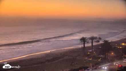 Del Mar Beach Overlook Roaming Live Webcam - Sep 4, 2026, 7:33pm PDT