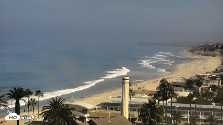 Del Mar Beach Overlook Roaming Live Webcam - Aug 25, 2026, 10:21am PDT