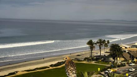 Del Mar Beach Overlook Roaming Live Webcam - Feb 5, 2026, 9:08am PST