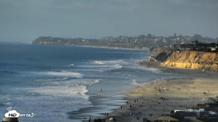 Del Mar Beach Overlook Roaming Live Webcam - Oct 19, 2026, 5:21pm PDT