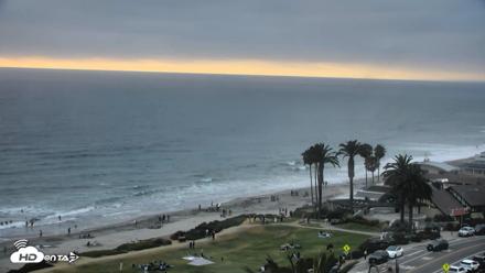 Del Mar Beach Overlook Roaming Live Webcam - Jun 14, 2026, 7:26pm PDT