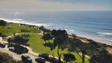 Del Mar Beach Overlook Roaming Live Webcam - Jan 19, 2026, 12:56pm PST