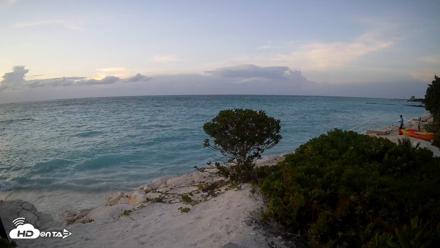 Turks & Caicos Grace Bay Live Webcam - Sep 26, 2026, 6:40pm EDT