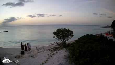 Turks & Caicos Grace Bay Live Webcam - Jun 19, 2026, 7:36pm EDT