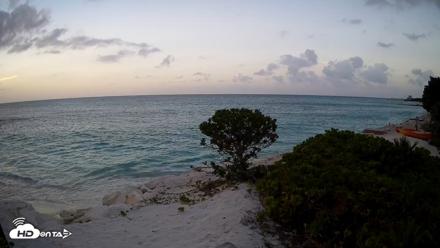 Turks & Caicos Grace Bay Live Webcam - Sep 10, 2026, 6:51pm EDT