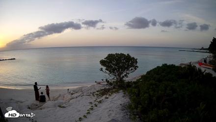 Turks & Caicos Grace Bay Live Webcam - Jun 19, 2026, 7:28pm EDT