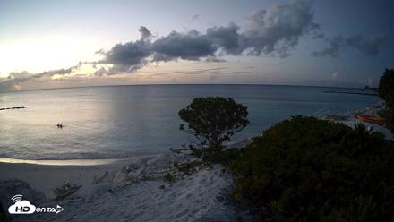 Turks & Caicos Grace Bay Live Webcam - Sep 1, 2026, 7:26pm EDT