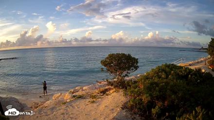 Turks & Caicos Grace Bay Live Webcam - Sep 29, 2026, 6:28pm EDT