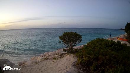 Turks & Caicos Grace Bay Live Webcam - Sep 9, 2026, 7:03pm EDT
