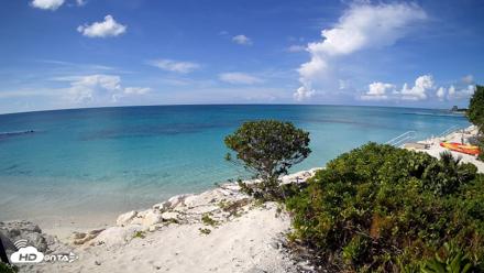 Turks & Caicos Grace Bay Live Webcam - Sep 24, 2026, 4:17pm EDT