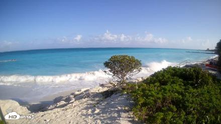 Turks & Caicos Grace Bay Live Webcam - Apr 13, 2026, 8:11am EDT