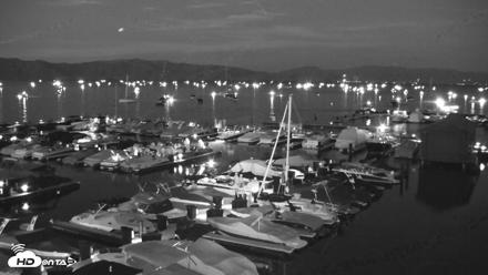 Tahoe City Marina - Lake Tahoe Live Webcam - Jul 4, 2026, 9:25pm PDT