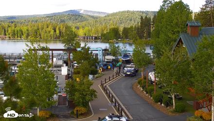 Tahoe City Marina - Lake Tahoe Live Webcam - May 27, 2026, 9:00am PDT