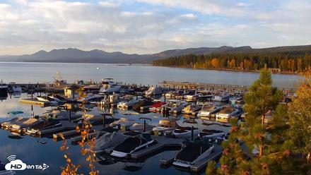 Tahoe City Marina - Lake Tahoe Live Webcam - Oct 4, 2026, 7:18am PDT