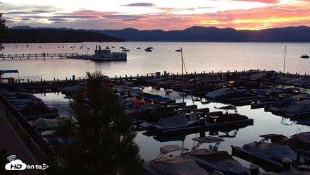 Tahoe City Marina - Lake Tahoe Live Webcam - Sep 25, 2026, 6:38am PDT