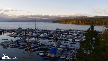 Tahoe City Marina - Lake Tahoe Live Webcam - Oct 12, 2026, 7:52am PDT