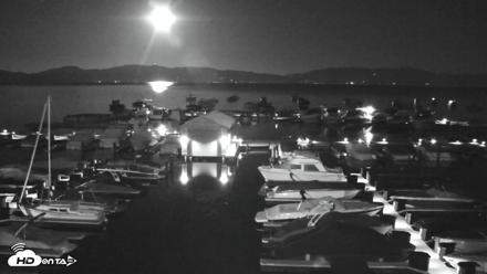 Tahoe City Marina - Lake Tahoe Live Webcam - Jun 5, 2026, 12:48am PDT