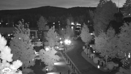 Tahoe City Marina - Lake Tahoe Live Webcam - Jun 7, 2026, 9:10pm PDT