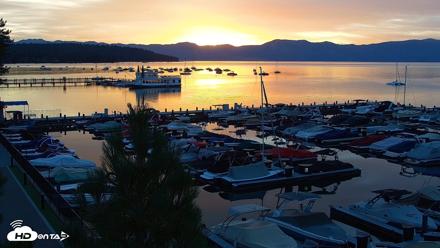 Tahoe City Marina - Lake Tahoe Live Webcam - Aug 21, 2026, 6:20am PDT