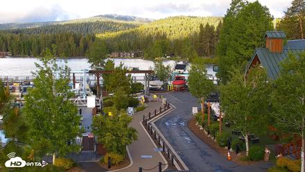 Tahoe City Marina - Lake Tahoe Live Webcam - Jun 9, 2026, 6:24am PDT