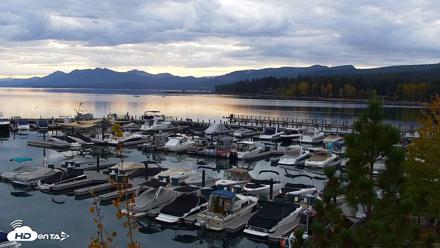 Tahoe City Marina - Lake Tahoe Live Webcam - Oct 9, 2026, 7:05am PDT