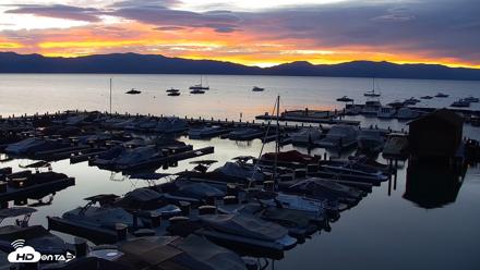 Tahoe City Marina - Lake Tahoe Live Webcam - Sep 25, 2026, 6:37am PDT